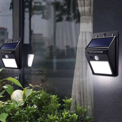 LAMPARA PARA EXTERIORES CON PANEL SOLAR Y SENSORES (3 UNID X 1)